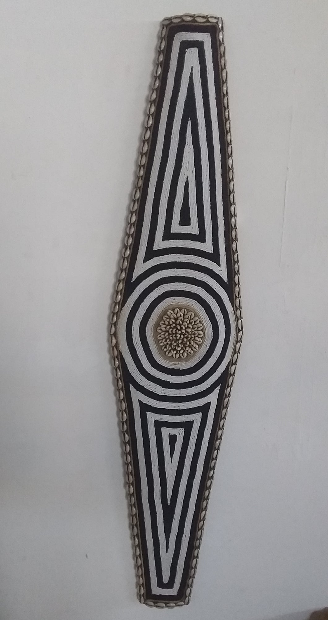 Long Shield (Cameroon)