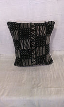 Load image into Gallery viewer, Mud Cloth Cushions  (Mali)
